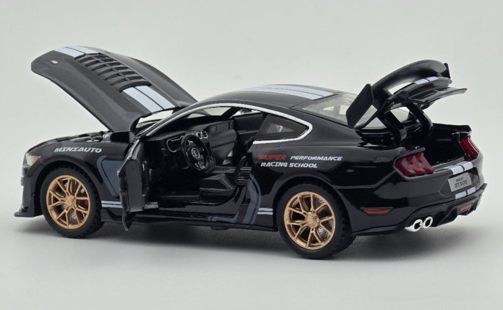 Ford Mustang Shelby GT500 1:24 diecast scale model car - Image 4