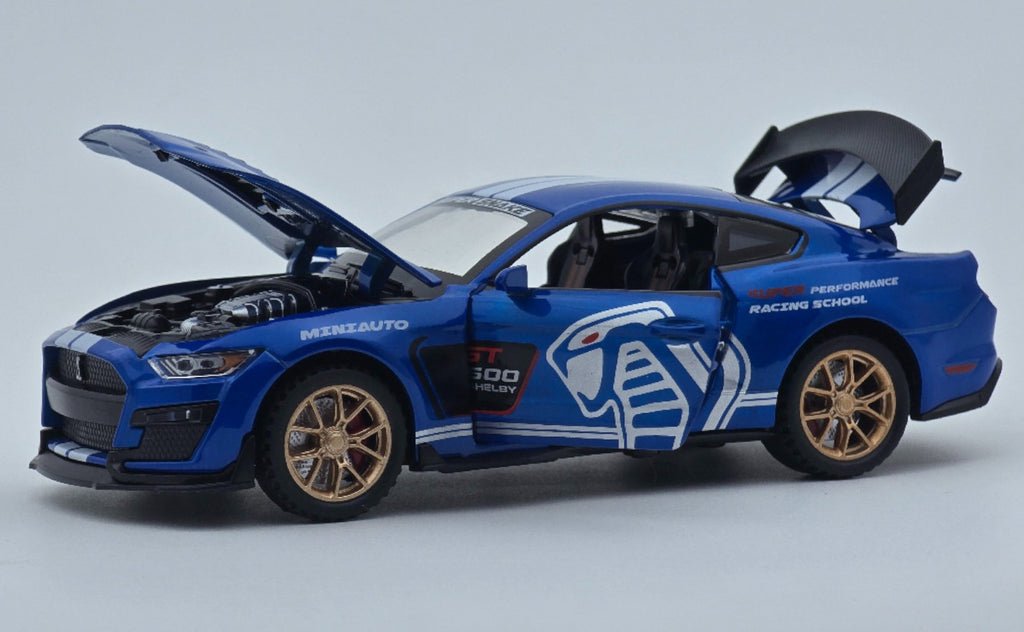 Ford Mustang Shelby GT500 1:24 diecast scale model car - Image 15