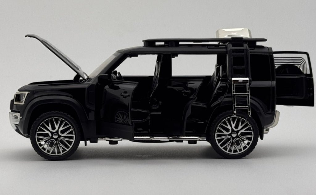 Land Rover Defender 110 1:24 diecast Scale Model car | Assorted Colors - Image 3