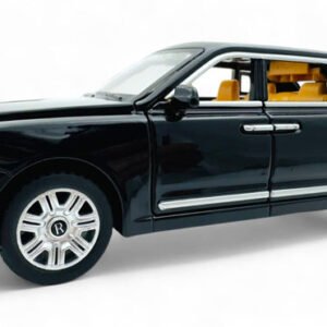 Rolls Royce Cullinan 1:24  diecast scale model car collectible | Assorted Colors