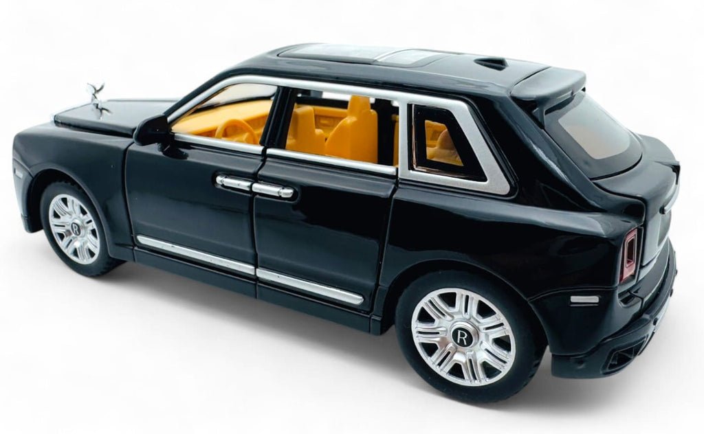 Rolls Royce Cullinan 1:24 diecast scale model car collectible | Assorted Colors - Image 4