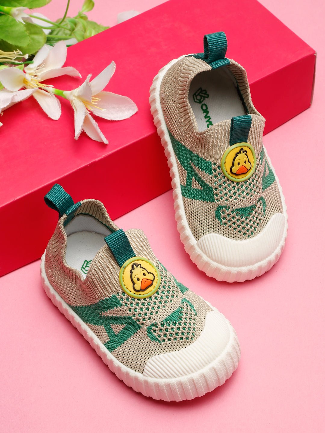 Ducky Toddlers' First Step Shoes - Beige & Green (Unisex)